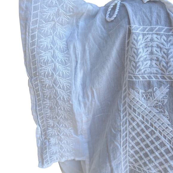 Violeta by Mango Women’s size XL summer top, white with embroidery - Picture 5 of 11